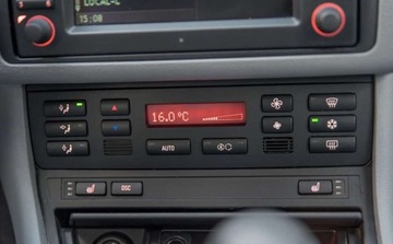 BMW Seria 3 E46 Sedan 2.0 318i 143KM 2003 BMW Seria 3 BMW Seria 3 2.0 Benzyna 143KM, zdjęcie 24