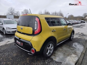 Kia Soul II 1.6 VGT CRDi 128KM 2015 Kia Soul 1.6 CRDI 128KM Automat Navi Kamera Naglosnienie Infinity Gwarancja, zdjęcie 4