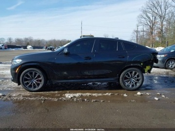 BMW X6 G06 2022 BMW X6 xDrive40i 2022 3.0 Benzyna 335KM, zdjęcie 2
