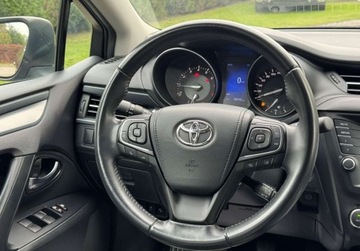 Toyota Avensis III Wagon Facelifting 2015 1.8 Valvematic 147KM 2017 Toyota Avensis 1,8 147KM Xenon Climatronic NAVI Kamera LED ASO Dla wymagaj, zdjęcie 15