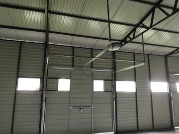 СКЛАДСКИЙ ЗАЛ 10х20 м ВОРОТА ОКНА ДВЕРИ