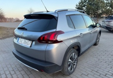 Peugeot 2008 I SUV Facelifting 1.2 PureTech 110KM 2018 Peugeot 2008 1.2T 110KM 2018r automat navi kamera polskora 1.2 110KM, zdjęcie 2
