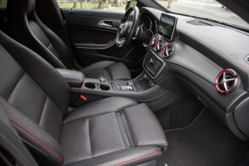 Mercedes CLA C117 Shooting Brake AMG 2.0 45 AMG 381KM 2016 Mercedes-Benz CLA AMG 45 4Matic Shooting Brake 7G-DCT 2.0 381ps Rej. PL, zdjęcie 6