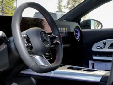 Mercedes CLA C118/X118 2025 MERCEDES-BENZ CLA 200 AMG Line Sedan 1.5 (163KM) 2025, zdjęcie 6