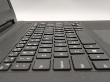 LAPTOP DELL INSPIRON 14 P60G