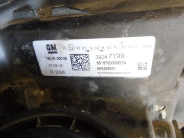 OPEL ASTRA K 2015 SVĚTLA PŘEDNÍ PRAVÁ