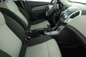 Chevrolet Cruze Hatchback 5d 1.6 16V DOHC 124KM 2012 Chevrolet Cruze 1.6 i 16V, Salon Polska, zdjęcie 6