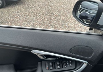 Volvo V40 II Hatchback Facelifting 2.0 D2 120KM 2018 Volvo V40 , R- Design , nawigacja , skorzane fotele 2.0 Diesel 120KM, zdjęcie 16