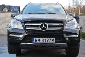Mercedes Klasa GL X164 Off-roader Facelifting 350 BlueTEC 4MATIC 211KM 2012 Mercedes GL 350 BlueTEC 4Matic 7G-TRONIC 211KM 2012r 7 osobowy, zdjęcie 2