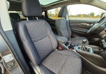 Nissan Qashqai II Crossover 1.2 DIG-T 115KM 2014 Nissan Qashqai Nissan Qashqai 1.2 DIG-T N-Vision 1.2 Benzyna 115KM, zdjęcie 25