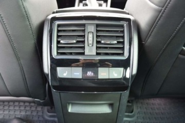 Skoda Superb III Kombi Facelifting 2.0 TSI 190KM 2023 Skoda Superb SalonPL 2.0TSI 190KM DSG COMBI LK Kessy ACC Podg.szyba Canton, zdjęcie 32