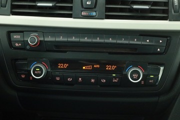 BMW Seria 3 F30-F31-F34 2015 BMW 3GT 318d GT, Skóra, Navi, Klima, Klimatronic, zdjęcie 9