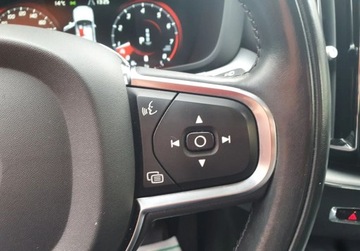 Volvo XC60 II 2021 Volvo XC 60 Hybryda Bezwypadkowe Serwis GetHelp 2.0 Benzyna 197KM, zdjęcie 19