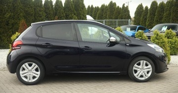 Peugeot 208 I Hatchback 5d Facelifting 1.2 PureTech 82KM 2017 Peugeot 208 (Nr.008) 1.2 82 KM Style Navi Klima Tempomat Parktronik Gwaran, zdjęcie 3