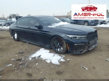 BMW Seria 7 G70 2022 BMW Seria 7 750 I XDRIVE, 2022r., 4x4, 4.4L 4.4 Benzyna 523KM