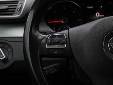 Volkswagen CC 2.0 TDI BlueMotion Technology 184KM 2016 VW CC 2.0 TDI, 181 KM, DSG, Skóra, Navi, Xenon, zdjęcie 19