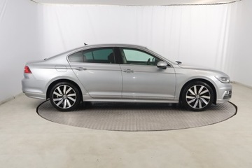 Volkswagen Passat B8 Limousine 1.8 TSI BlueMotion Technology 180KM 2018 VW Passat 1.8 TSI, Salon Polska, GAZ, Automat, zdjęcie 5