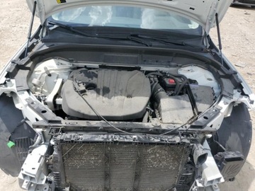 Volvo XC60 II 2022 Volvo XC 60 B5 Momentum 2022 2.0l 2.0 Benzyna 247KM, zdjęcie 6