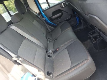 Jeep Gladiator 2021 Jeep Gladiator Mojave 2021 3.6l 3.6 Benzyna 285KM, zdjęcie 10