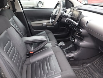 Citroen C4 Cactus Crossover 1.2 PureTech 82KM 2017 Citroen C4 Cactus 1.2 PureTech, Automat, Skóra, zdjęcie 8