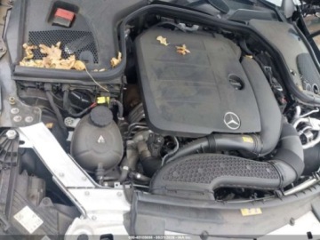 Mercedes Klasa E W213 2021 Mercedes-Benz Klasa E 2021 MERCEDES-BENZ E 350 4MATIC 2.0 Benzyna 255KM, zdjęcie 9