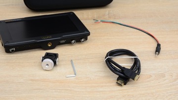 Rozbity Lilliput H7s 7-calowy 3G-SDI 1800cd/2 4K HDMI wyjście 1920 x 1200