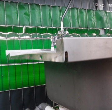 МОЙКА, ЗАГРУЗОЧНЫЙ И ВЫСТАВОЧНЫЙ СТОЛ, ПОСУДОМОЕЧНАЯ МАШИНА С КАПЮШОНОМ