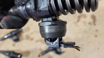 НАСОС ИНЖЕКТОР AUDI VW SEAT PASSAT LIFT 1.9 TDI 038130073BA