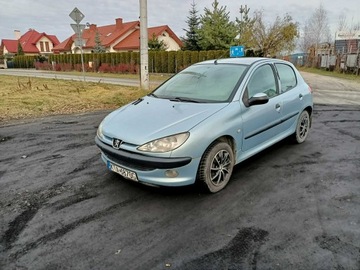 Peugeot 206 2001 Peugeot 206 1.4 HDI 68km 01r, zdjęcie 1