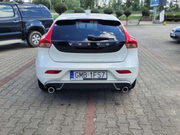 Volvo V40 II Hatchback Facelifting 2.0 D2 120KM 2018 Volvo V40 V40,R-design 2.0 Diesel 120KM, zdjęcie 3