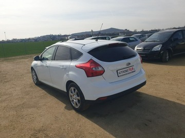Ford Focus III Hatchback 5d 1.6 Duratec 85KM 2013 Ford Focus 1.6 86 Km Klimatronik, Elektryka, zdjęcie 6