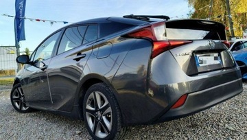 Toyota Prius IV Hatchback Plug-in 1.8 Hybrid Plug-in 122KM 2020 Toyota Prius Toyota Prius 1.8 Hybryda 123KM, zdjęcie 1