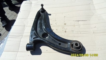 WAHACZ PRZEDNI PRAWY HONDA JAZZ II 02-08