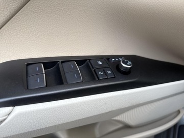 Toyota Camry IX Sedan 2.5 Hybrid Dynamic Force 218KM 2021 Toyota Camry 2.5 Hybrid Executive CVT 2.5 Hybrid E, zdjęcie 18