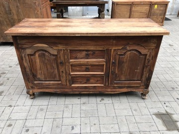 КОМОД