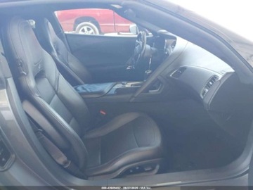 Chevrolet Corvette C7 2016 Chevrolet Corvette Stingray Z51 2016 6.2l 6.2 Benzyna 460KM, zdjęcie 9