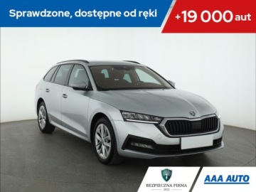 Skoda Octavia IV Kombi 2.0 TDI 150KM 2021 Skoda Octavia 2.0 TDI, Salon Polska