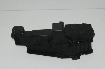 8U0011215 JINÉ DÍLY VNITŘNÍ 2.0 TDI QUATRO 130 2016 AUDI Q3 (8U)