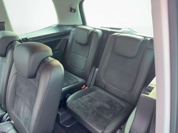 Volkswagen Sharan II Van Facelifting 2.0 TSI 220KM 2018 Volkswagen Sharan TSI 220KM Highline DSG BlindSpot AppConnect 7os. Ke, zdjęcie 13