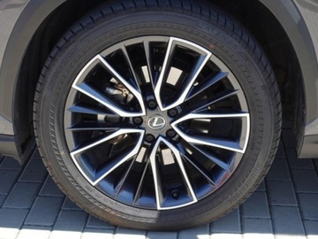 Lexus NX II SUV Facelifting 2.5 450h+ 292KM 2025 Od ręki - 450h+ Omotenashi 2.5 Plug-in Hybrid 292KM | Podgrzewane fotele!, zdjęcie 11