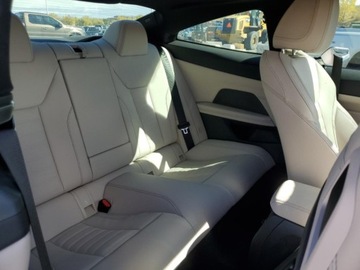 BMW Seria 4 G22-23-26 2022 BMW Seria 4 2022, 3.0L, 4x4, M440XI, po gradobiciu 3.0 Benzyna 382KM, zdjęcie 8