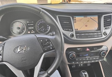 Hyundai Tucson III SUV 1.7 CRDi 141KM 2016 Hyundai Tucson HYUNDAI TUCSON 2016r 1.7 CRDI 141 KM Automat FULAS 1.7 141KM, zdjęcie 12
