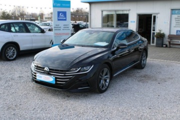 Volkswagen Arteon Fastback Facelifting 2.0 TDI 200KM 2021 Volkswagen Arteon TDI R-LINE Virtual DSG Gwarancja, zdjęcie 1