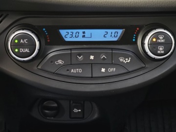 Toyota Yaris IV 2019 Toyota Yaris 1.5 100KM 1WŁ SalonPL VAT23 Kamera Kl, zdjęcie 25