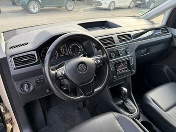 Volkswagen Caddy IV Kombi Maxi 2.0 TDI SCR BlueMotion Technology 102KM 2019 Volkswagen Caddy niepełnosprawnych rampa inwalida, zdjęcie 22