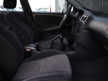 Toyota Avensis I Sedan 1.6 110KM 2001 Toyota Avensis 1.6 VVT-i, Salon Polska, Klima, zdjęcie 8