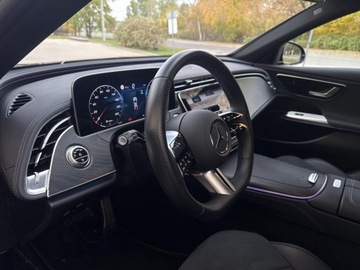 Mercedes Klasa E W214 Sedan 2.0 220d 197KM 2024 Mercedes-Benz E 220 4MATIC, Pakiet AMG, zdjęcie 12