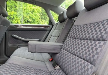 Audi A6 C5 Sedan 1.8 T 150KM 1998 Audi A6 Limousine Audi A6 Limousine 1.8 T quattro 1.8 Benzyna 150KM, zdjęcie 6