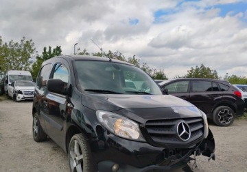 Mercedes Citan W415 Tourer 1.5 109 CDI 90KM 2016 Mercedes-Benz Citan 2016r, 1.5 DCI. Lekko uszkodzony przod. Jezdzi. Faktur, zdjęcie 1