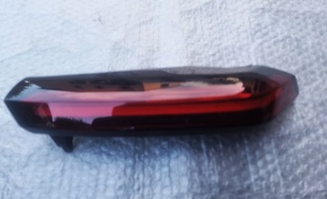 CITROEN C4 20- III LAMPA PRAWA TYLNA W KLAPĘ KLAPA